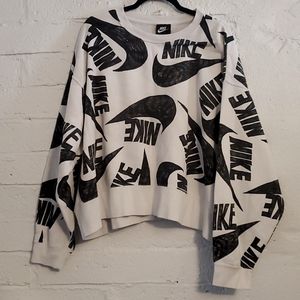 NIke* Crop Sweater *Plus Size 3x